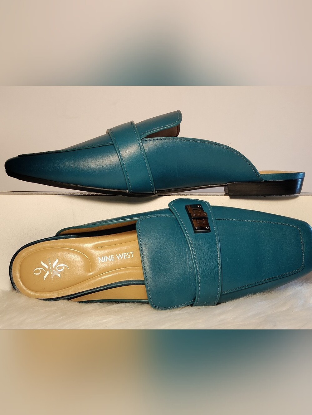 Nine West Neat 9x9 Teal Leather Square Toe Mule Loafers Women’s Size 11M